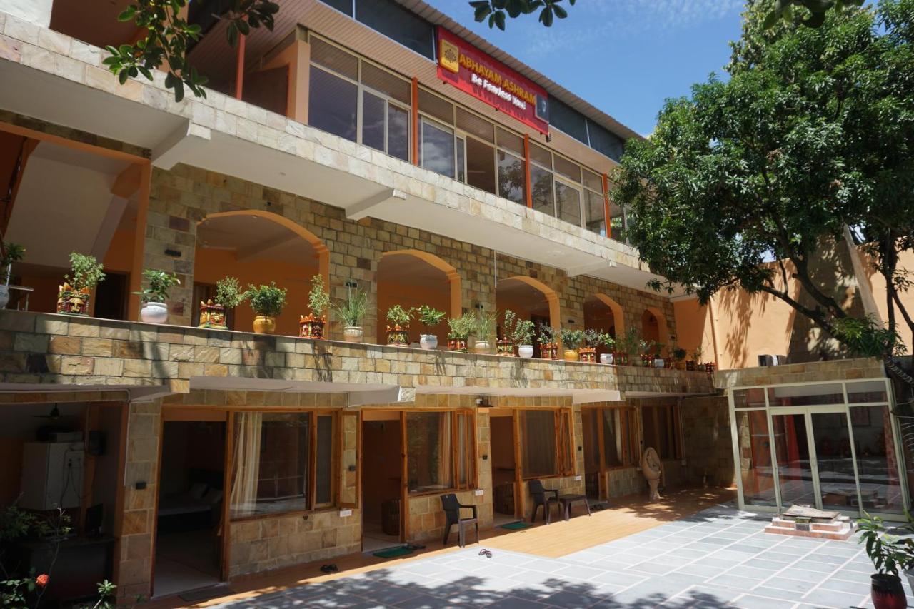 Abhayam Ashram Ξενοδοχείο Rishīkesh Εξωτερικό φωτογραφία